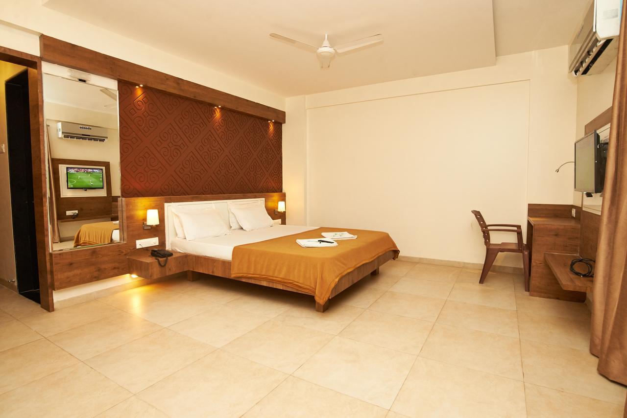 Sanskruti Heritage Resort Ширді Екстер'єр фото